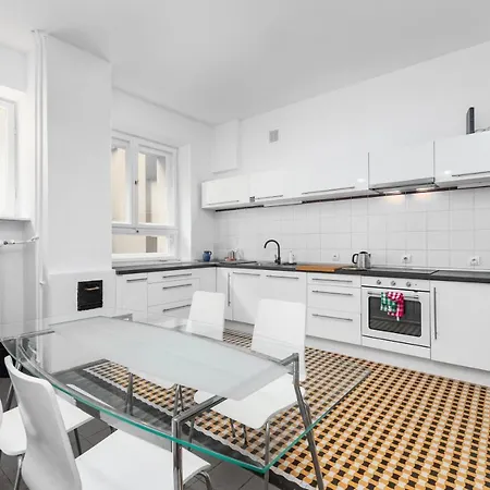 Marszalkowska 18 By Homeprime Lägenhet Warszawa