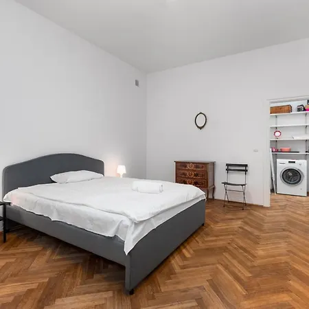 Marszalkowska 18 By Homeprime Lägenhet *