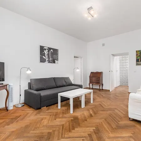 Marszalkowska 18 By Homeprime ורשה